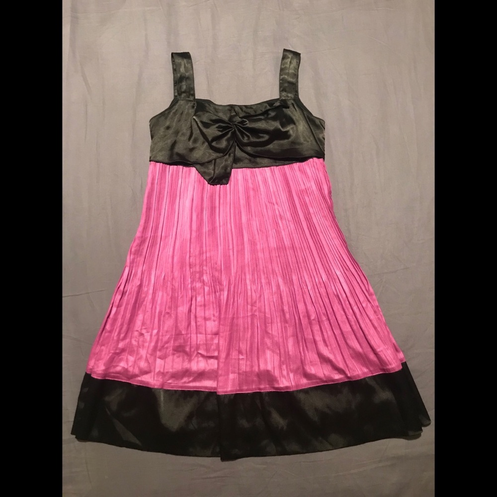 Cute magenta dress